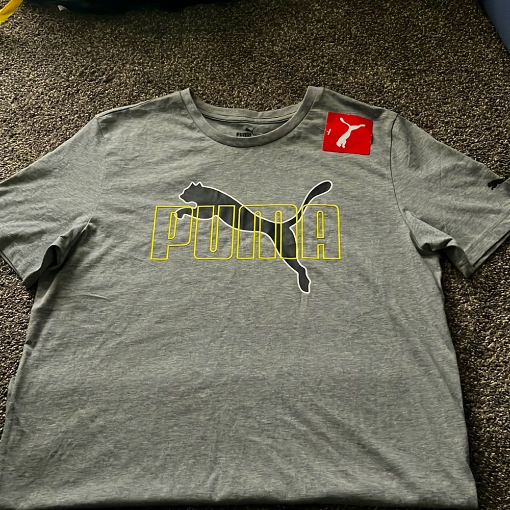 NWT Puma logo Contour T shirt sz M